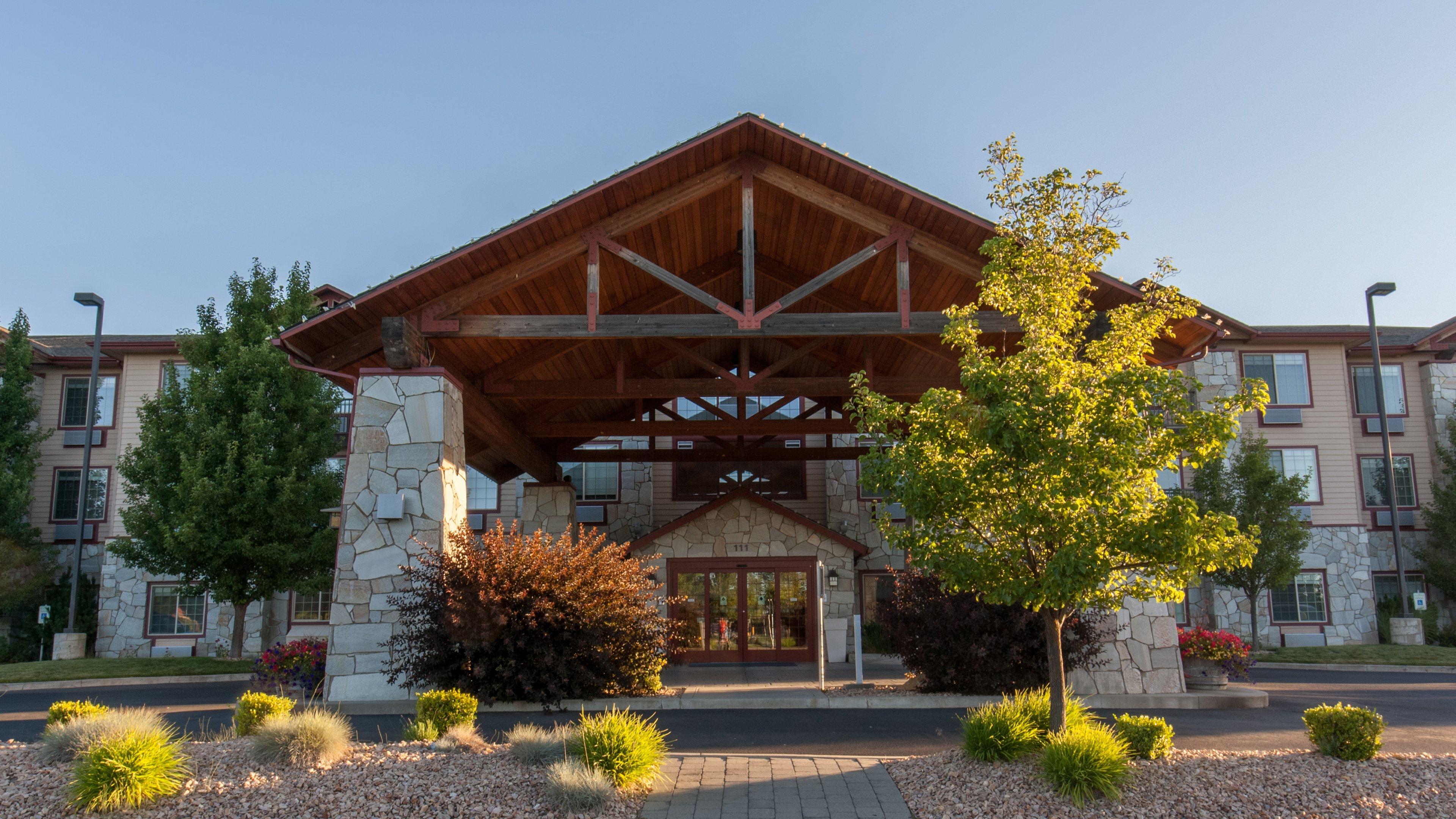 Holiday Inn Express & Suites Cheney By Ihg Eksteriør billede