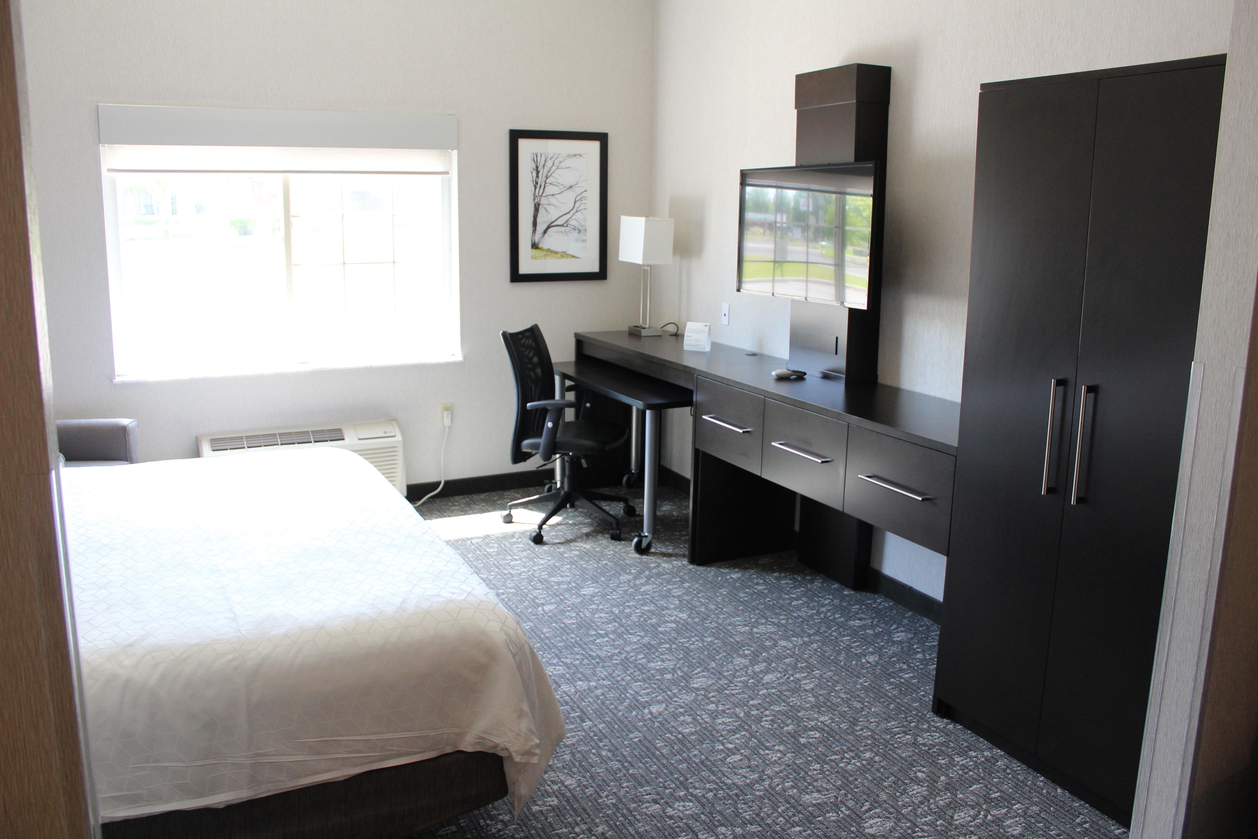 Holiday Inn Express & Suites Cheney By Ihg Eksteriør billede