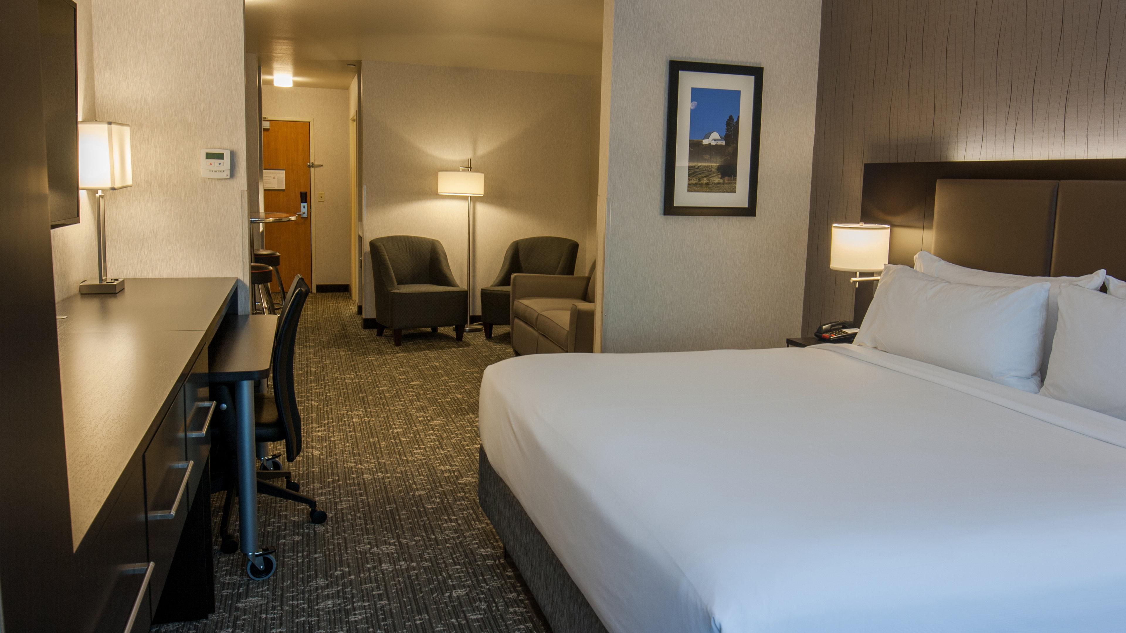 Holiday Inn Express & Suites Cheney By Ihg Eksteriør billede