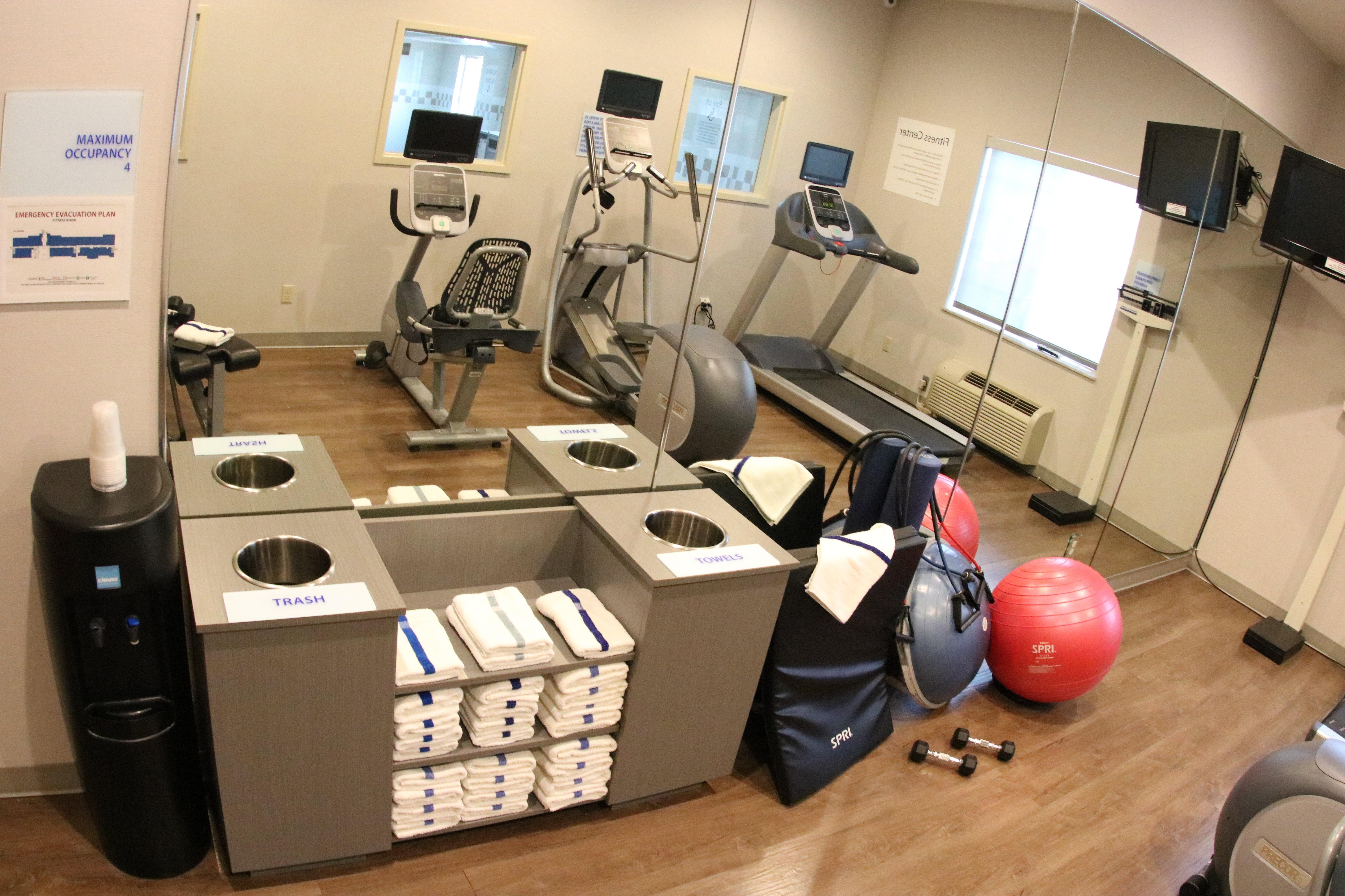 Holiday Inn Express & Suites Cheney By Ihg Eksteriør billede