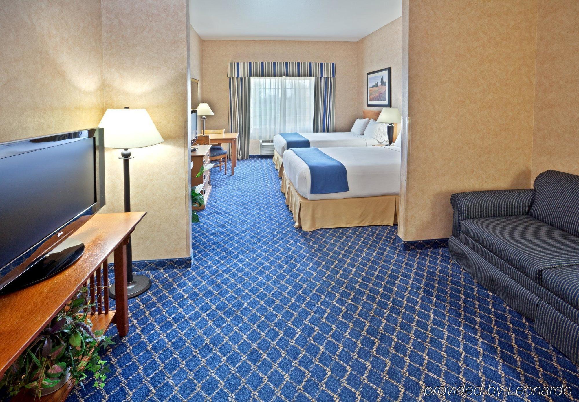 Holiday Inn Express & Suites Cheney By Ihg Eksteriør billede