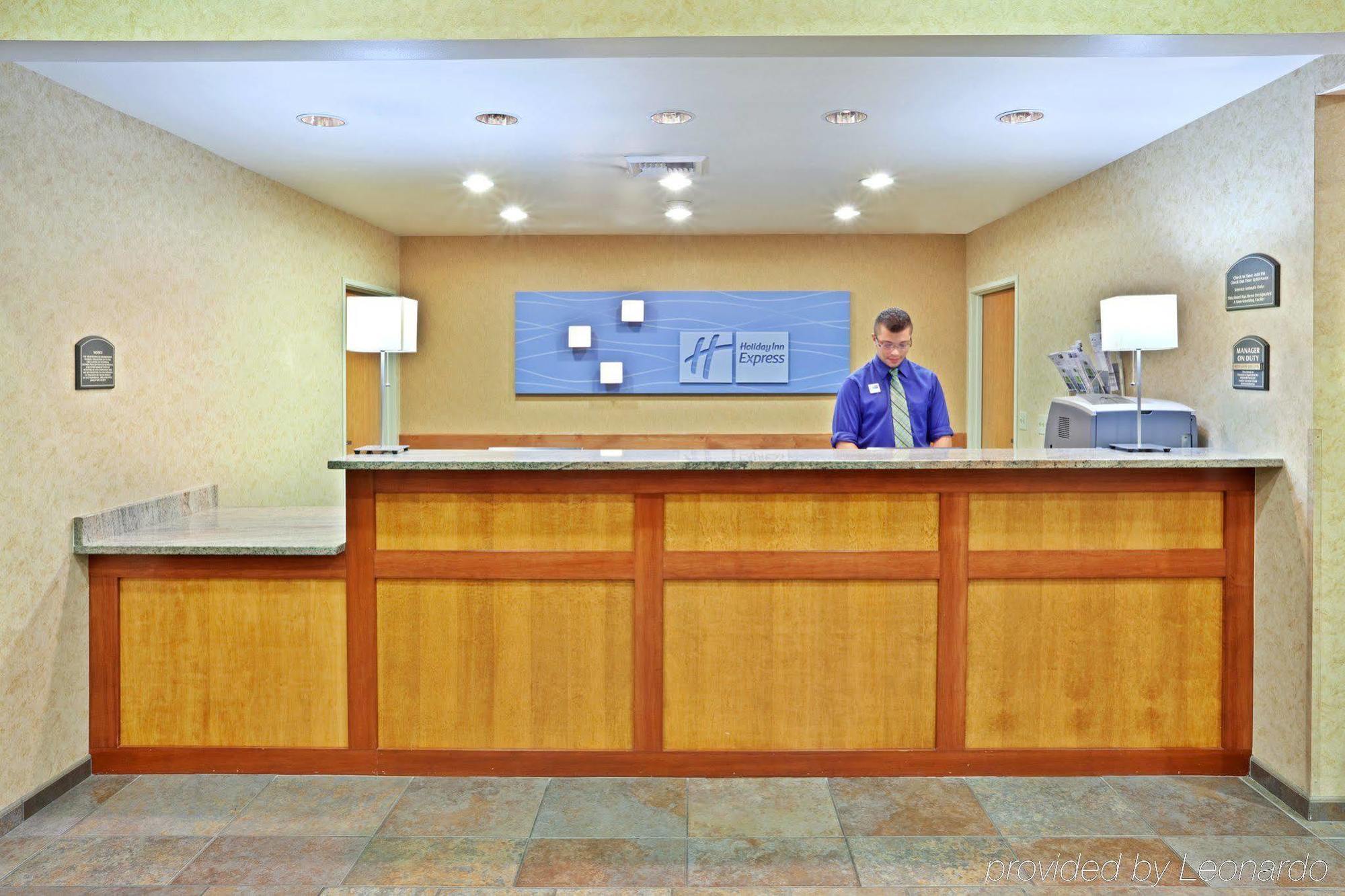 Holiday Inn Express & Suites Cheney By Ihg Eksteriør billede