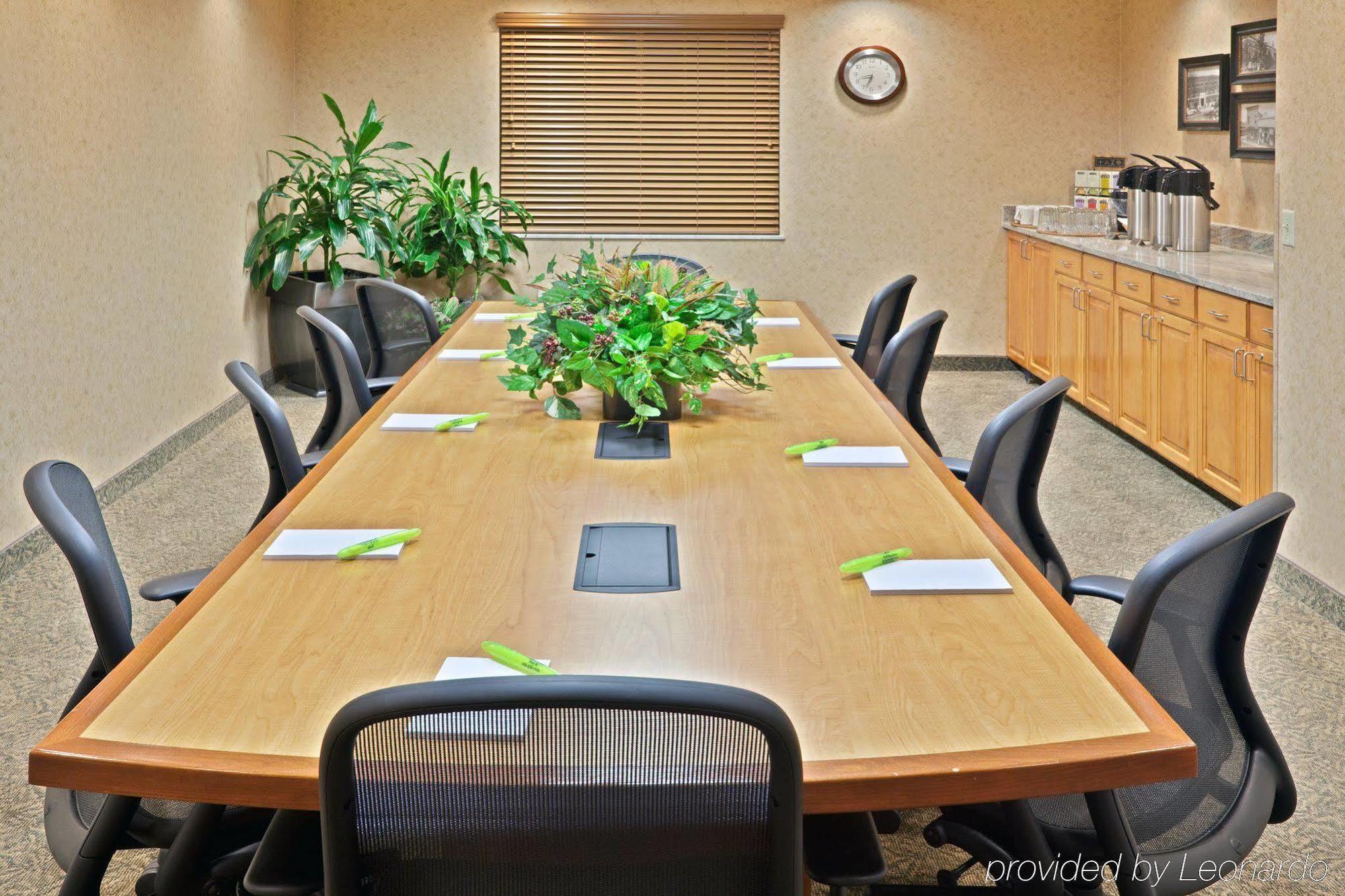 Holiday Inn Express & Suites Cheney By Ihg Eksteriør billede