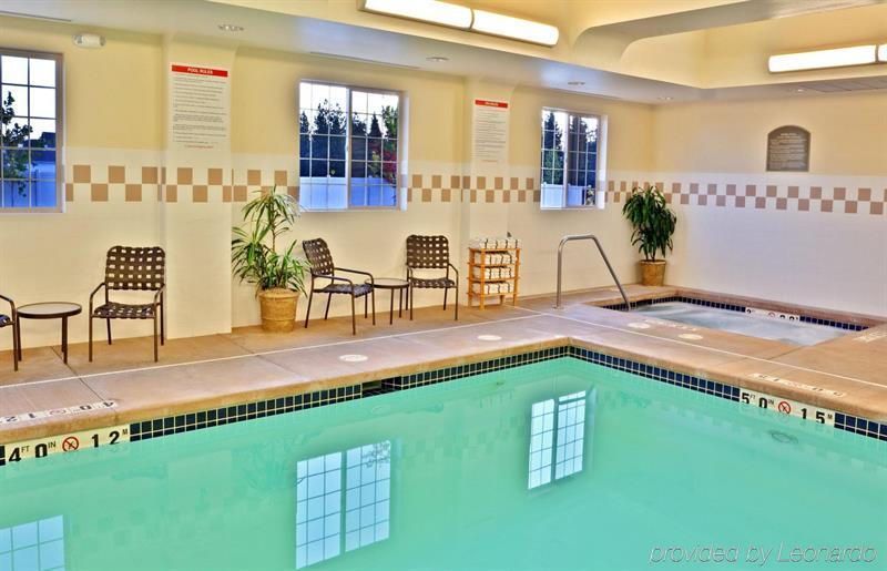 Holiday Inn Express & Suites Cheney By Ihg Eksteriør billede